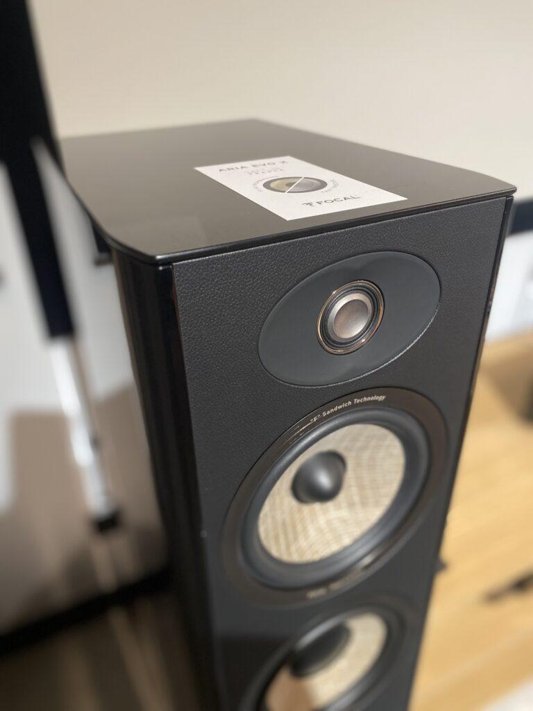 Focal Aria Evo X #3 Black High Gloss – французька витонченість, стриманість та простота без пафосу